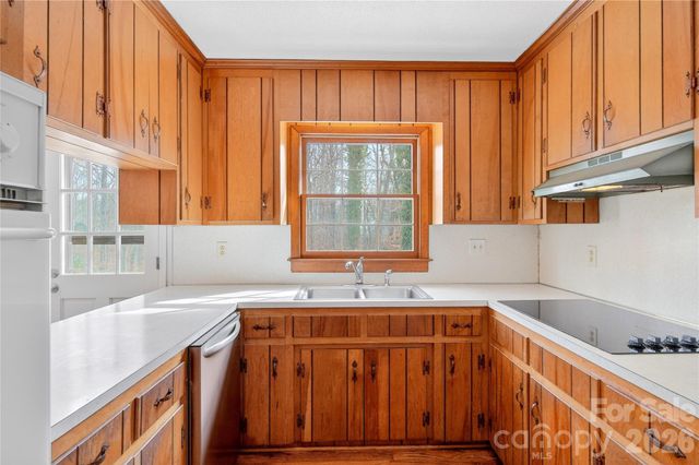 852 Fieldstone Road, Mooresville, NC 28115