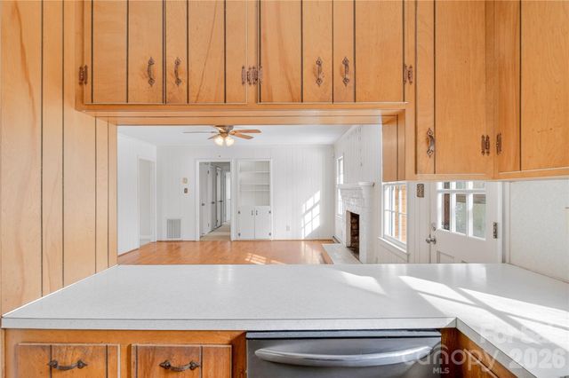 852 Fieldstone Road, Mooresville, NC 28115