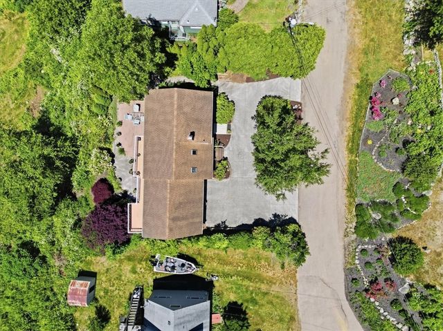 10 Island View Court, Westerly, RI 02891