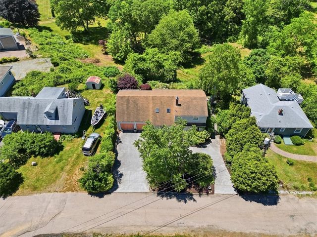 10 Island View Court, Westerly, RI 02891