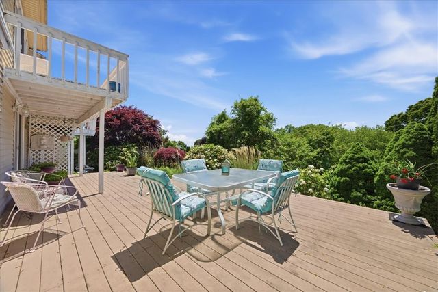 10 Island View Court, Westerly, RI 02891