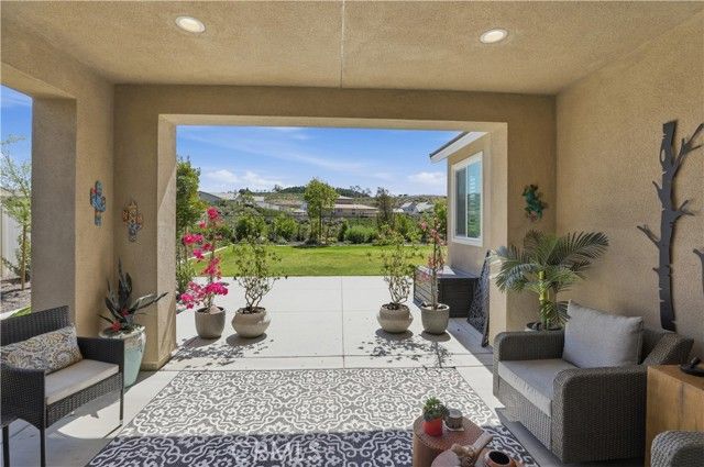 32375 Salvia Lane, Temecula, CA 92591