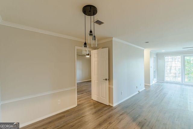 2003 Country Park Drive, Smyrna, GA 30080