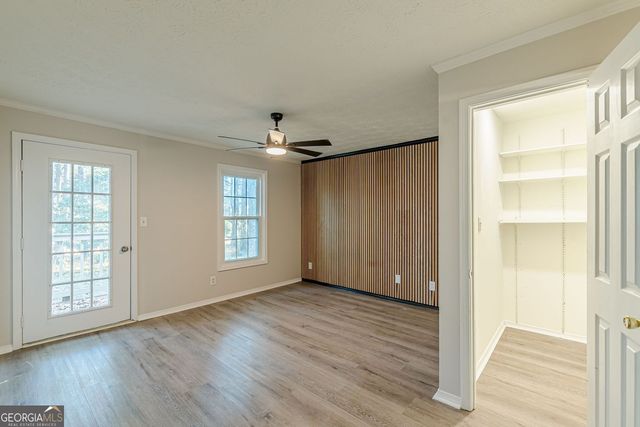 2003 Country Park Drive, Smyrna, GA 30080