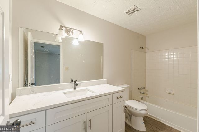 2003 Country Park Drive, Smyrna, GA 30080