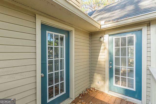 2003 Country Park Drive, Smyrna, GA 30080