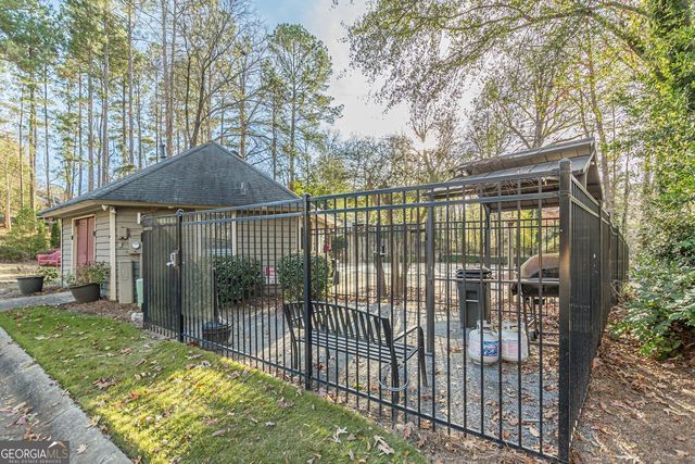 2003 Country Park Drive, Smyrna, GA 30080