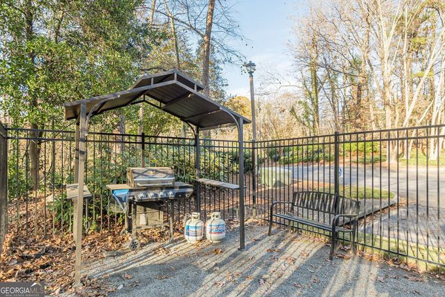 2003 Country Park Drive, Smyrna, GA 30080