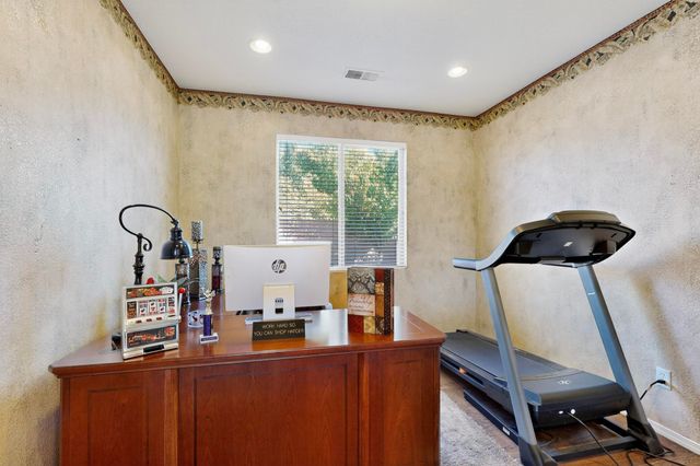 4216 Mesa Rincon Drive NW, Albuquerque, NM 87120