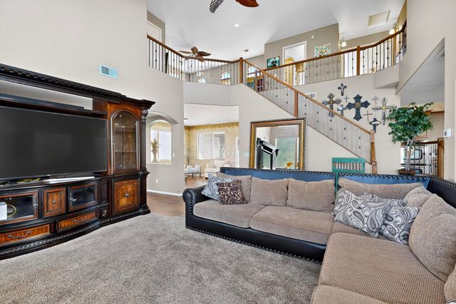 4216 Mesa Rincon Drive NW, Albuquerque, NM 87120