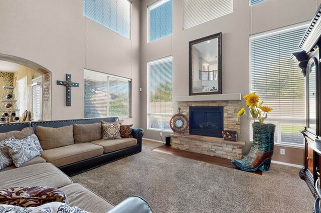 4216 Mesa Rincon Drive NW, Albuquerque, NM 87120