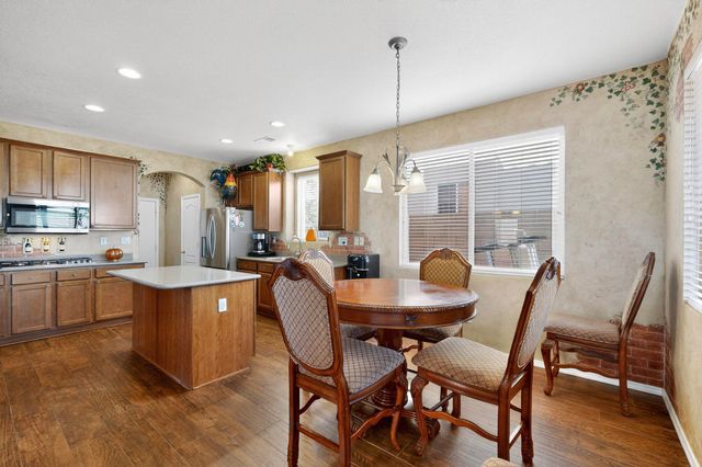 4216 Mesa Rincon Drive NW, Albuquerque, NM 87120