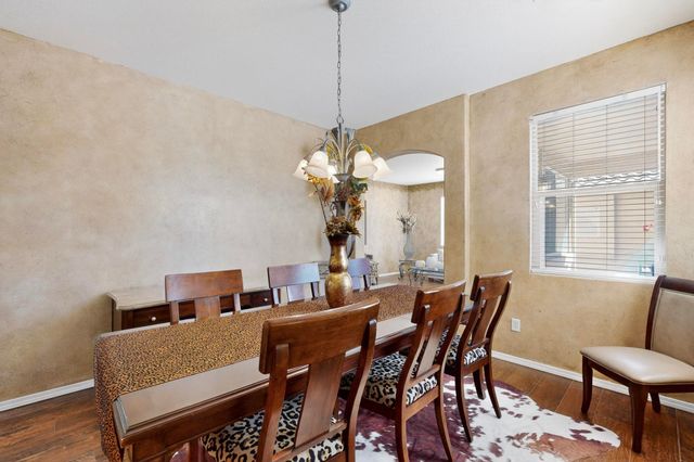 4216 Mesa Rincon Drive NW, Albuquerque, NM 87120