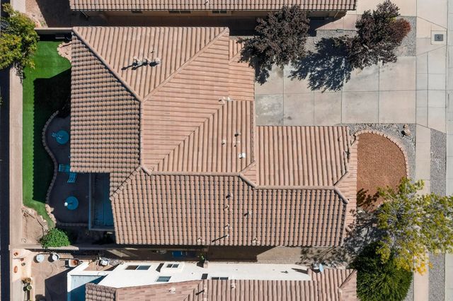 4216 Mesa Rincon Drive NW, Albuquerque, NM 87120