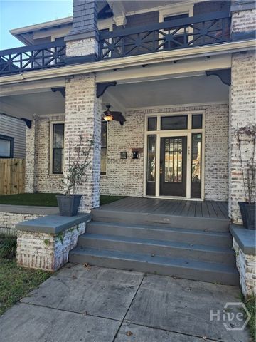 309 E 37th Street, Savannah, GA 31401