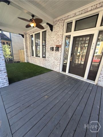 309 E 37th Street, Savannah, GA 31401