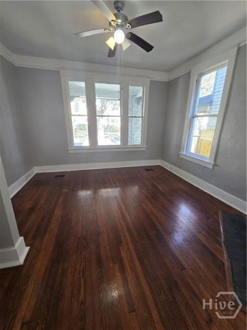 309 E 37th Street, Savannah, GA 31401