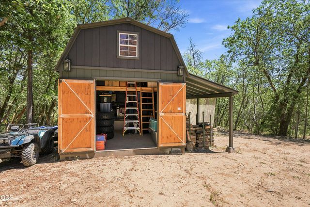767 Jess Way, Grants Pass, OR 97526