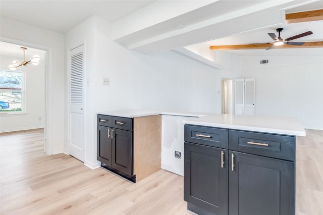 2224 Reynoldston Lane, Dallas, TX 75232