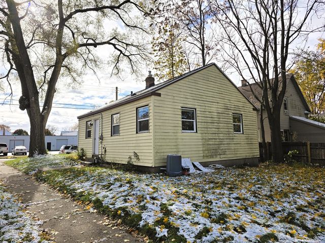 1501 Whiting Street, Wyoming, MI 49509