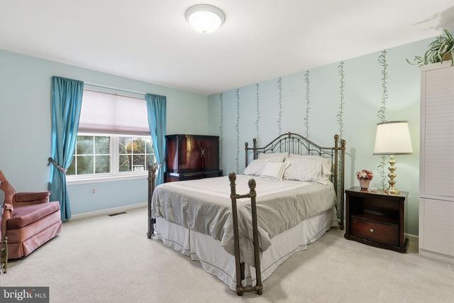 2 FREEDOM WAY, Upper Chichester, PA 19061