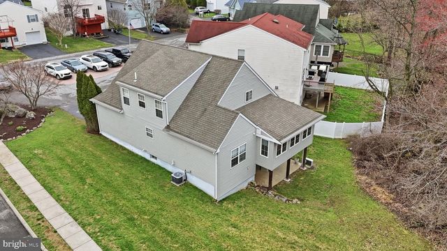 2 FREEDOM WAY, Upper Chichester, PA 19061