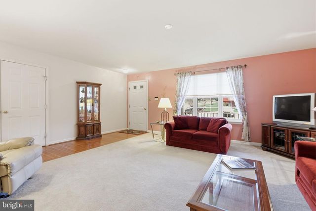 2 FREEDOM WAY, Upper Chichester, PA 19061