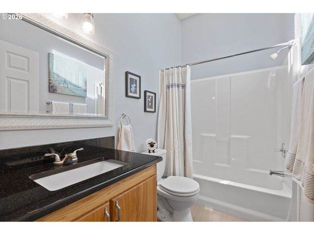 17468 Nw SHADY FIR Loop 11, Beaverton, OR 97006