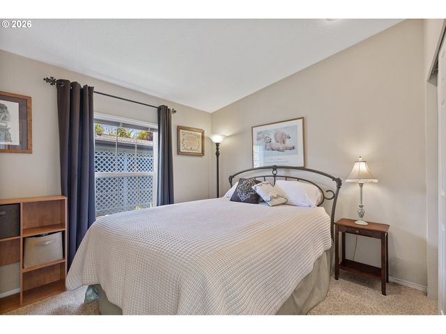 17468 Nw SHADY FIR Loop 11, Beaverton, OR 97006