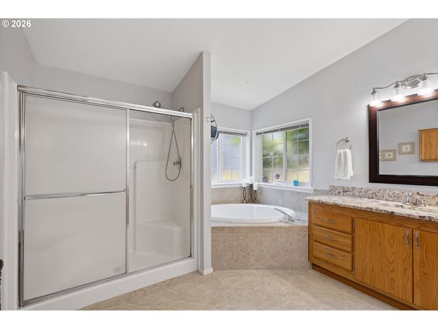 17468 Nw SHADY FIR Loop 11, Beaverton, OR 97006