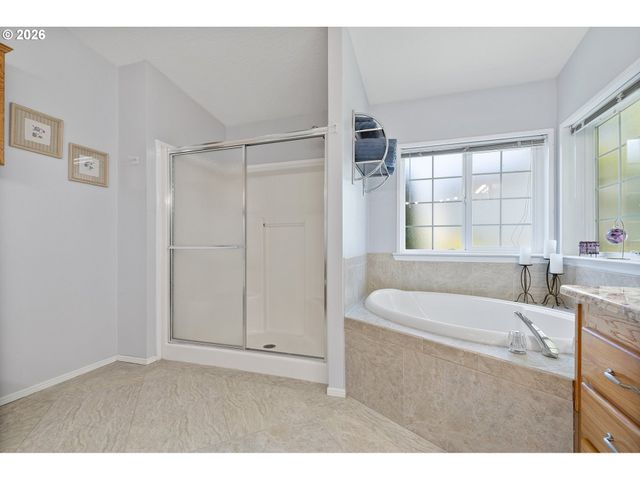 17468 Nw SHADY FIR Loop 11, Beaverton, OR 97006
