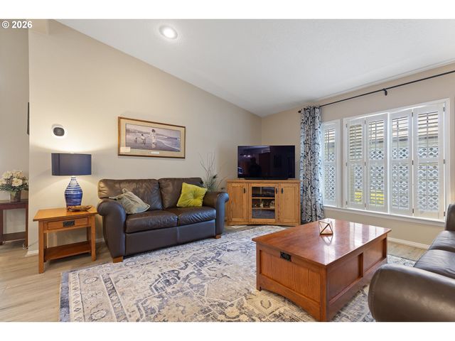 17468 Nw SHADY FIR Loop 11, Beaverton, OR 97006