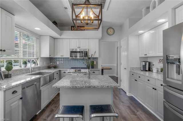 2600 Alameda DR, Virginia Beach, VA 23456