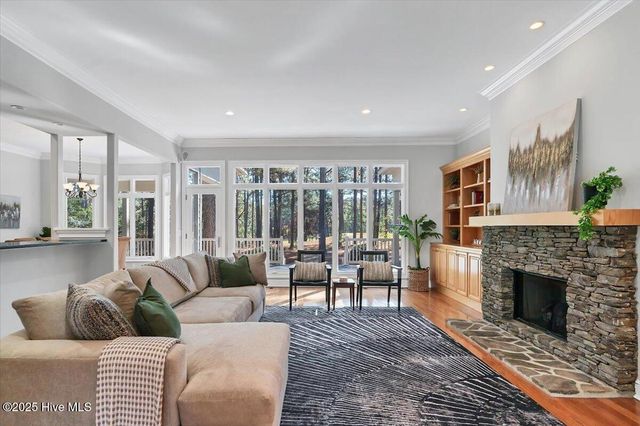 409 Meyer Farm Drive, Pinehurst, NC 28374