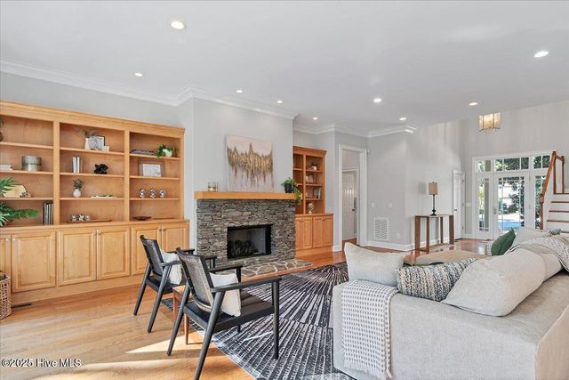 409 Meyer Farm Drive, Pinehurst, NC 28374