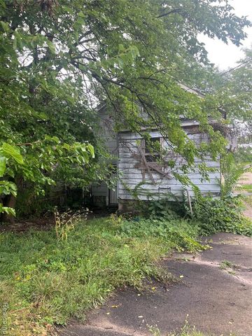4721 Lakepointe Street, Detroit, MI 48224