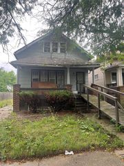 4721 Lakepointe Street, Detroit, MI 48224