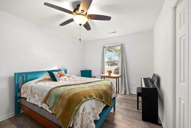 1208 Heritage Drive, Manning, SC 29102