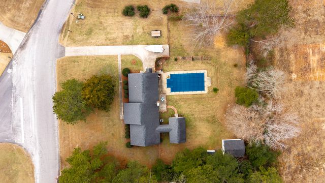 1208 Heritage Drive, Manning, SC 29102