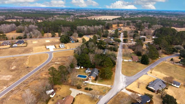 1208 Heritage Drive, Manning, SC 29102