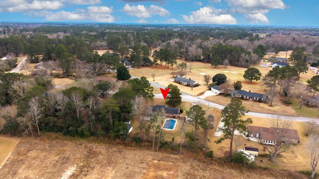 1208 Heritage Drive, Manning, SC 29102