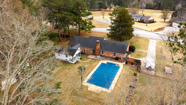 1208 Heritage Drive, Manning, SC 29102