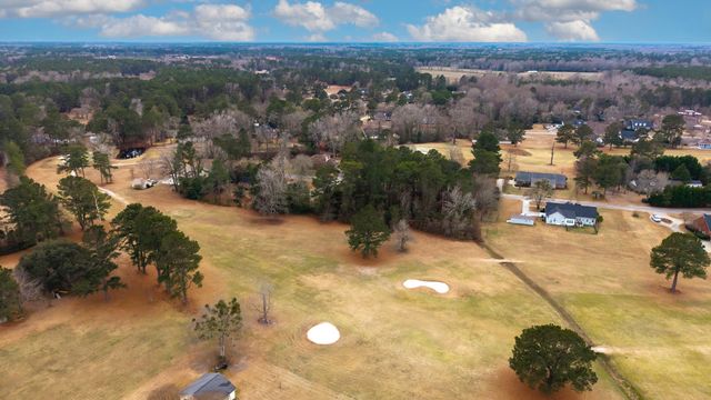 1208 Heritage Drive, Manning, SC 29102