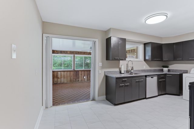 312 N FERNWAY RD, Memphis, TN 38117