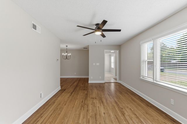 312 N FERNWAY RD, Memphis, TN 38117