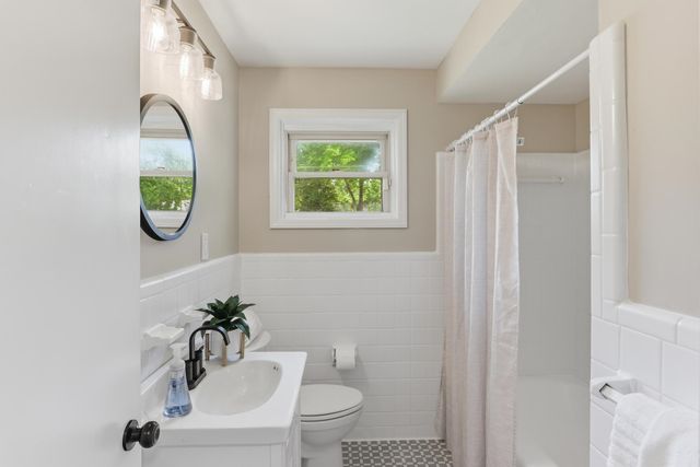 312 N FERNWAY RD, Memphis, TN 38117