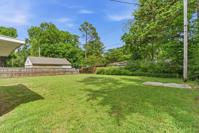 312 N FERNWAY RD, Memphis, TN 38117