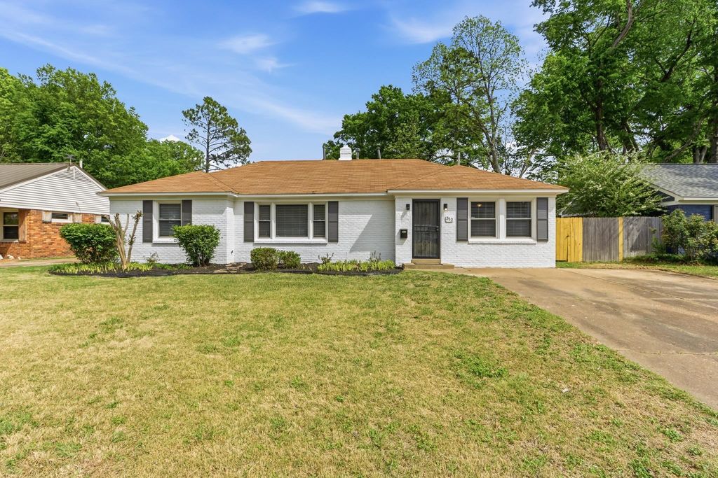 312 N FERNWAY RD, Memphis, TN 38117