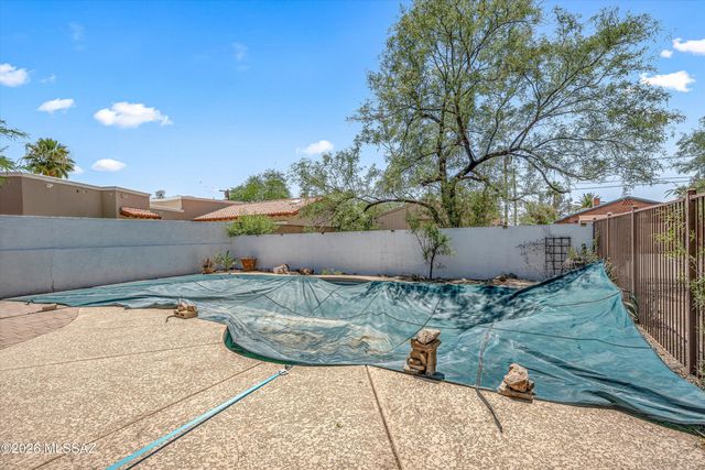 430 S Country Club Road, Tucson, AZ 85716