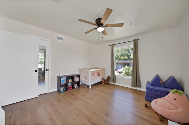 6800 Hightower Street, Fort Worth, TX 76112